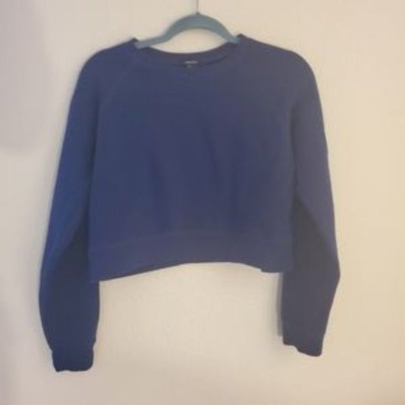 Forever 21 cropped sweater - Picture 4 of 6